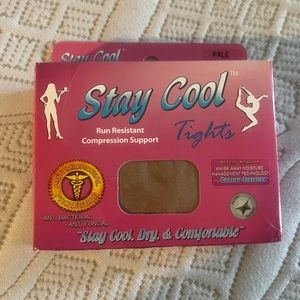 Hooters girls pantyhose